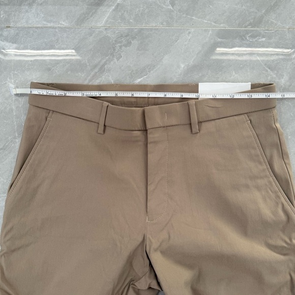 Men’s Tommy Hilfiger THFlex Tate Stretch Khaki Dress Pants Size 30W X 30L - Picture 14 of 16